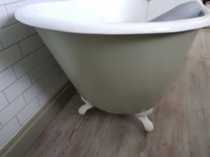 victorian bath resurfacing